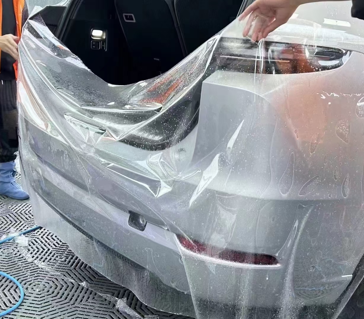 CERAMIC MATRIX TINT